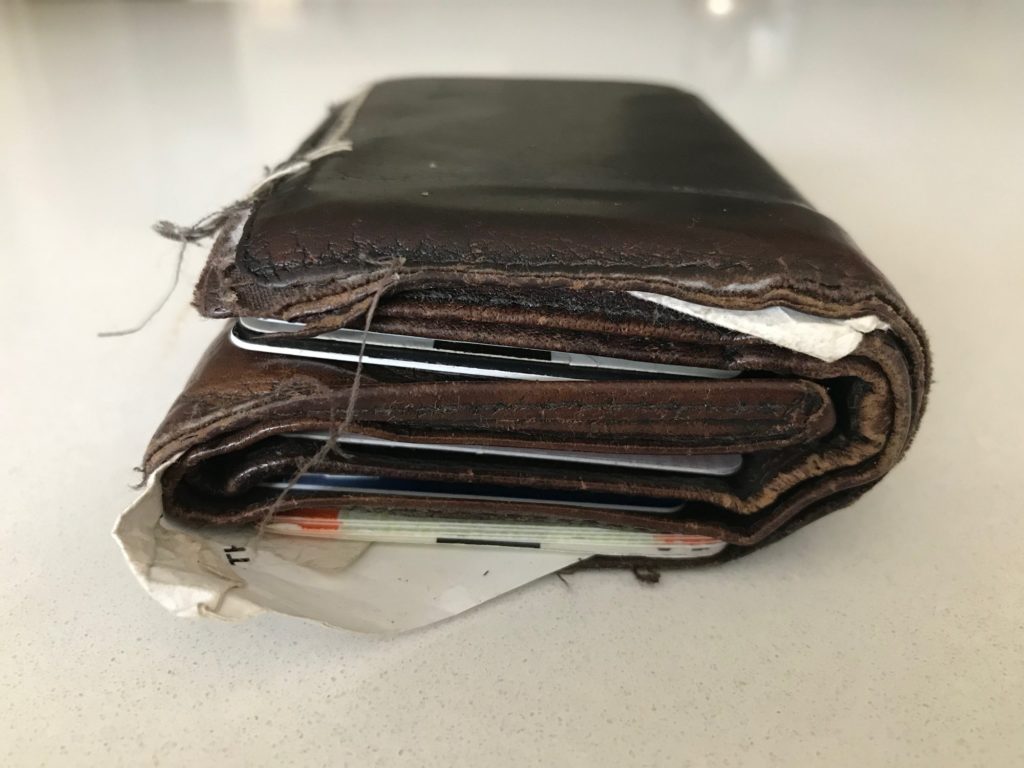RFID blocking wallets and purses, photo